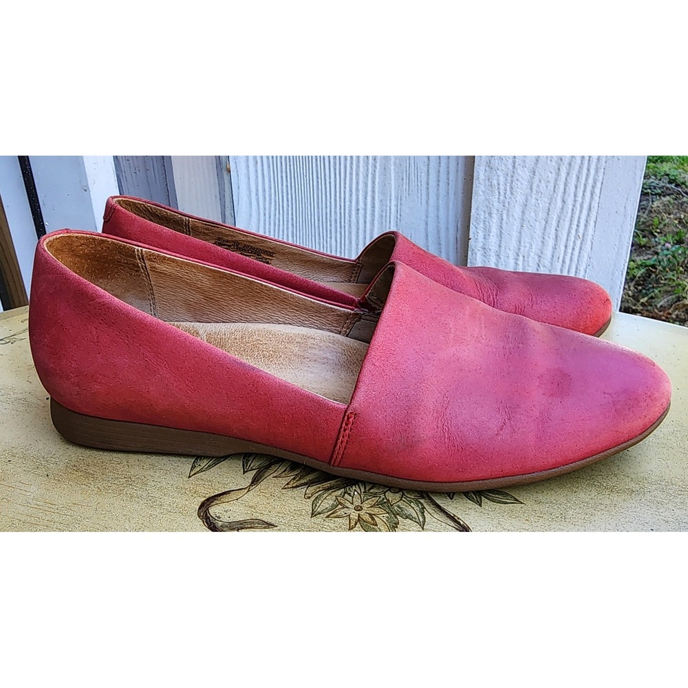 Dansko EU 39 US 8.5 to 9 Red Leather Larisa Slip On Flats Bright Minimalist